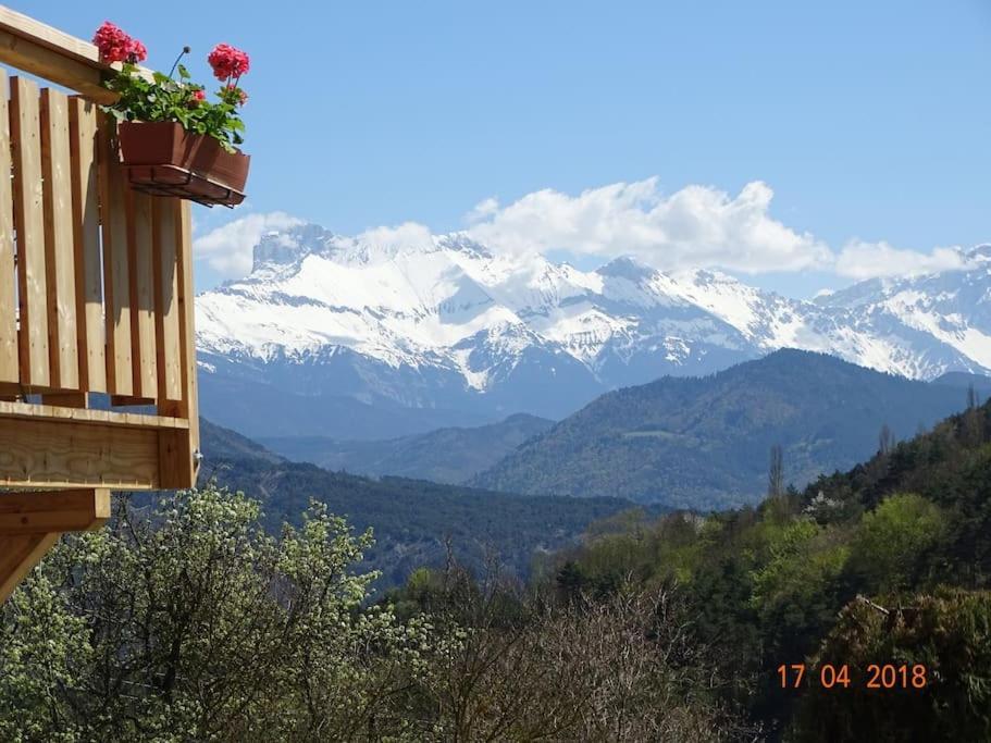 Gite De Charme : La Grange Au Lac Azur Treffort  Eksteriør billede